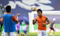 雷速体育下载:世俱杯上的中国面孔——那些远渡重洋的追梦人