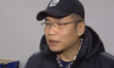 雷速官网:马德兴谈国足：最大败笔就是防守型中场的位置上，选择黄政宇首发