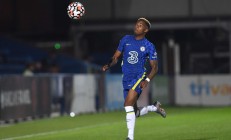 雷速体育下载:查理·穆松达：前切尔西神童28岁退休